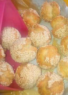 Onde-Onde Ketawa Kelapa Parut Renyahhhhh n Empukkkkk