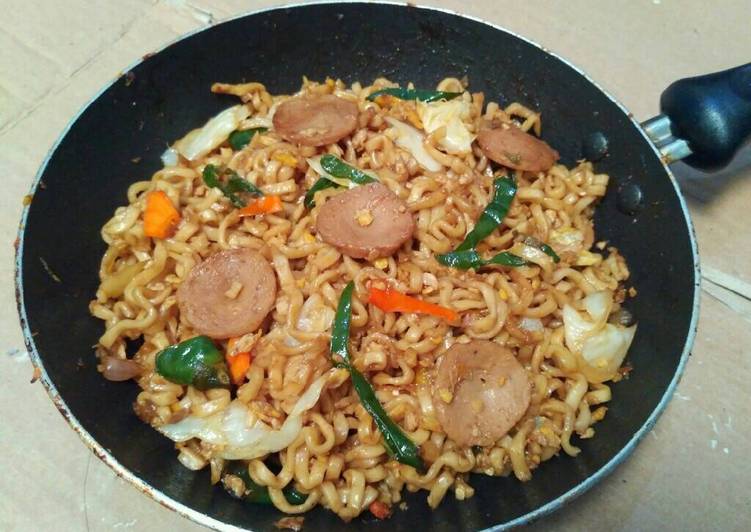 gambar untuk resep Mie Goreng Teriyaki (Bumbu Iris dan Simple)