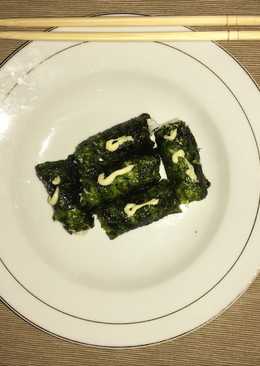 Onigiri / sushi nasi tuna sederhana