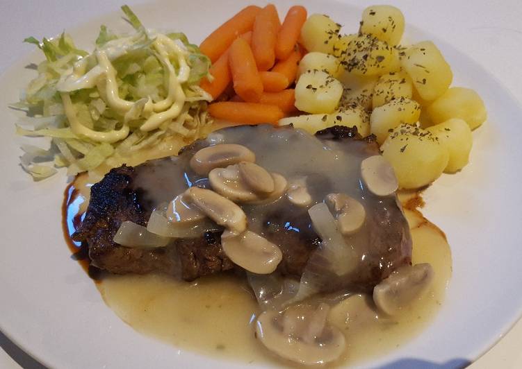 bahan dan cara membuat Beef Steak Saus Jamur Rumahan