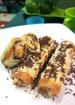 Roti gulung pisang