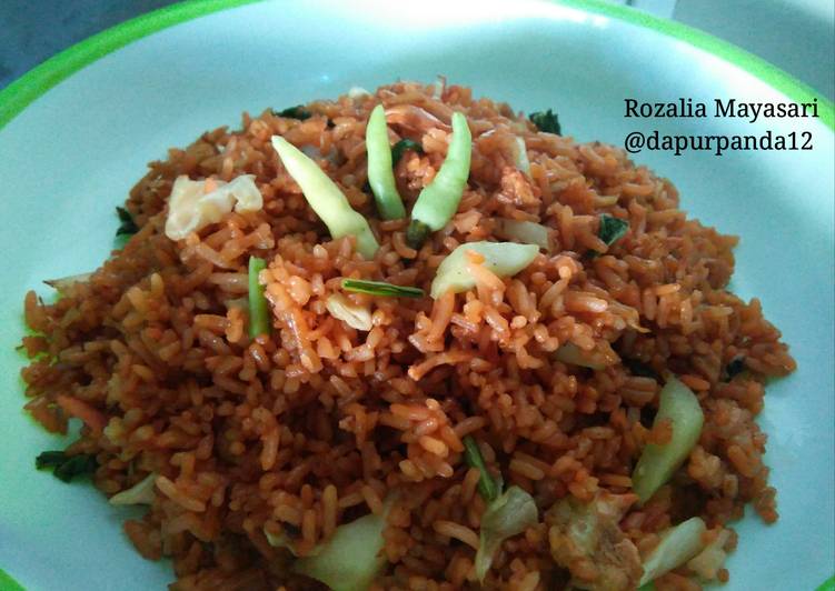 cara membuat Nasi goreng merah