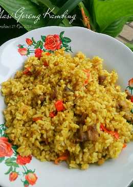 Nasgor Kambing (Memanfaatkan sate dan gulai)