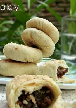 Pia kacang ijo renyah berlapis