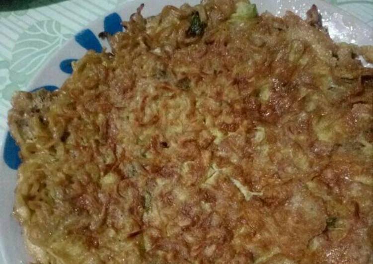 Resep Pizza mie spesial Kiriman dari Kamila Shofa