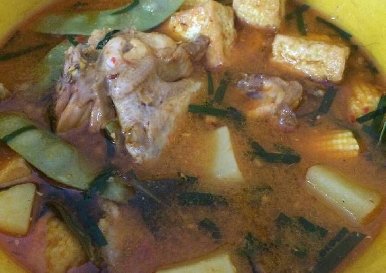 bahan dan cara membuat Gulai ayam (no santan),kentang campur2 highly recommended unt menu buka puasa