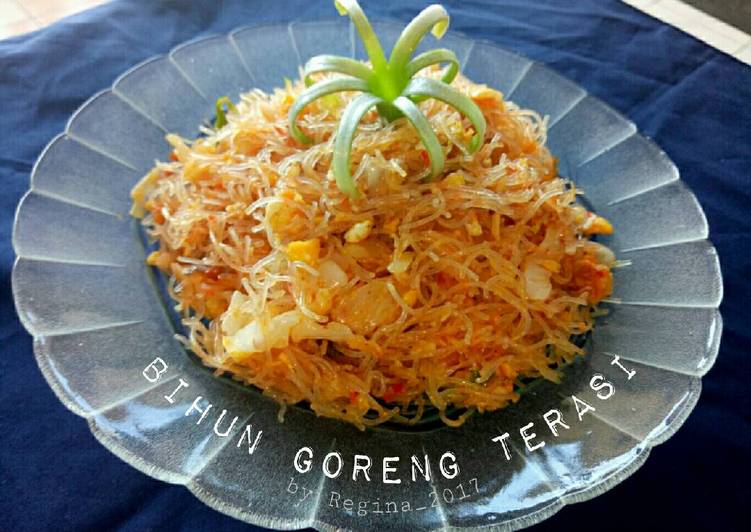 gambar untuk cara membuat Bihun Goreng Terasi