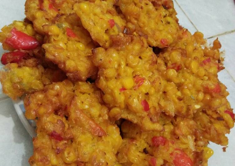  Resep  Bakwan  jagung  pedas  oleh Shanty Ziee Cookpad
