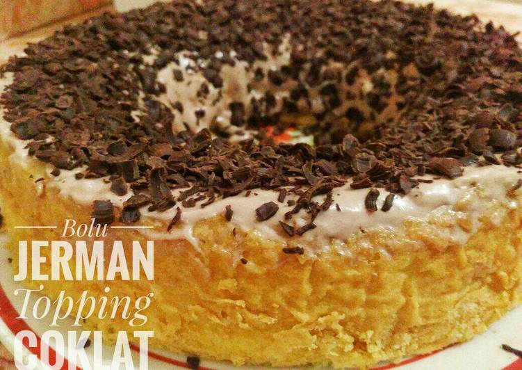 resep lengkap untuk Bolu Jerman Topping Cokelat