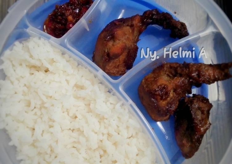 Resep Bekal Full Ayam Panggang Dari Ny. Helmi A