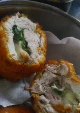 Ayam Keju Bayam.. chicken cordon bleu ala2.. cekidot