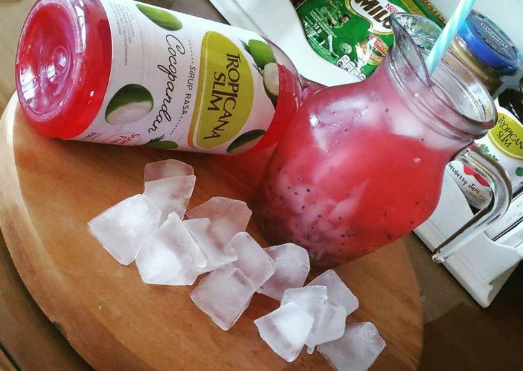 Es kelapa muda ketogenic style