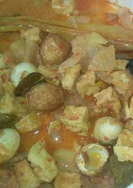 Lodeh tahu kentang cecek sama telur puyuh