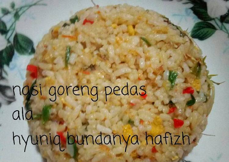  Resep Nasi goreng pedas sederhana  oleh Dapur Hyuniq Cookpad