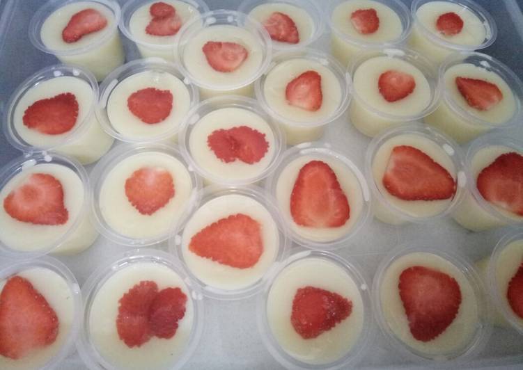 resep lengkap untuk Silky pudding (pudding sedot)