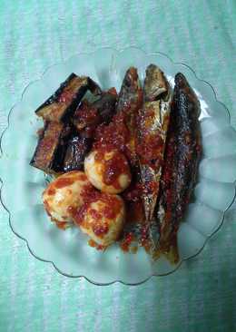 ðSambal balado ikan+telor+terongð