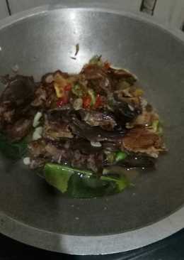 Asam pedas ikan lele asap