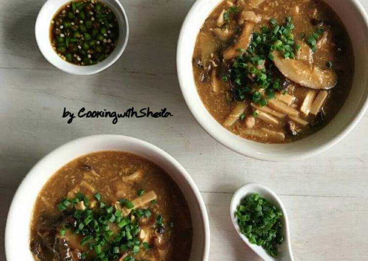 bahan dan cara membuat Hot And Sour Soup