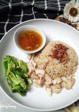 Nasi hainan with tumis garlic baby kailan