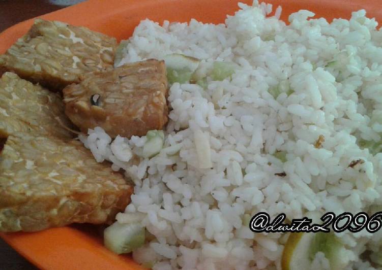 gambar untuk resep makanan Nasi Goreng bawang putih