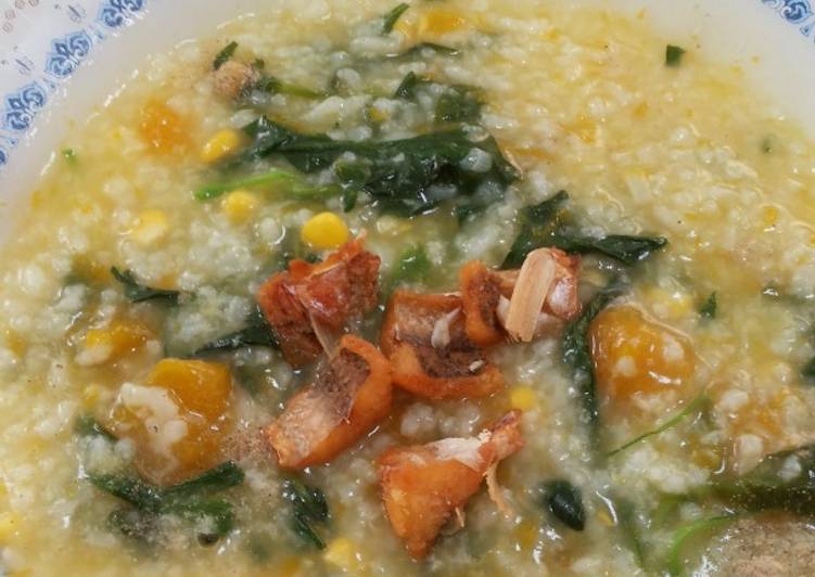 gambar untuk resep makanan Bubur manado ikan asin dimasak pakai magic com