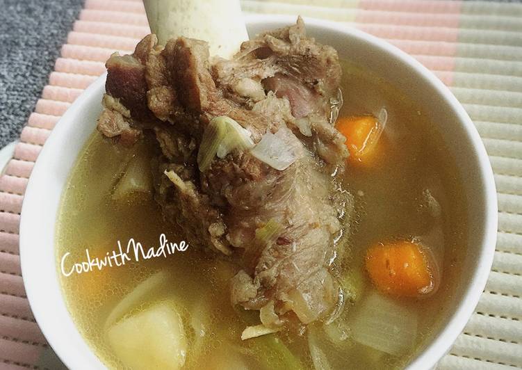 Resep Sup sumsum kaldu sapi Kiriman dari Nadine Anadina