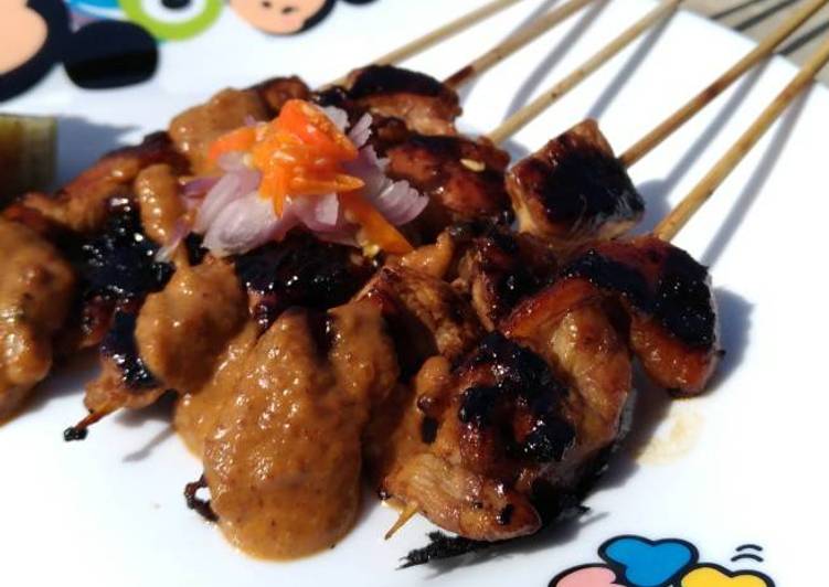 bahan dan cara membuat Sate Ayam Bumbu Kecap ??