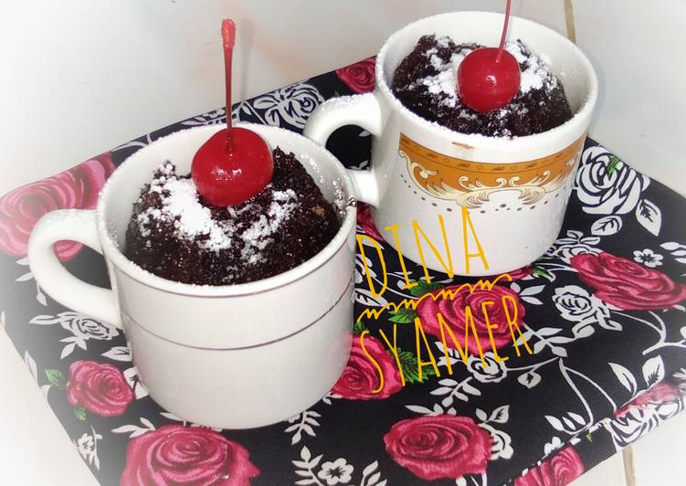 bahan dan cara membuat Mug Cake Coklat Kukus