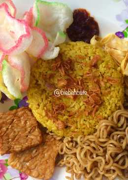 Nasi Kuning Uduk Magic Com Cirebonan #KisahKasihCookpad