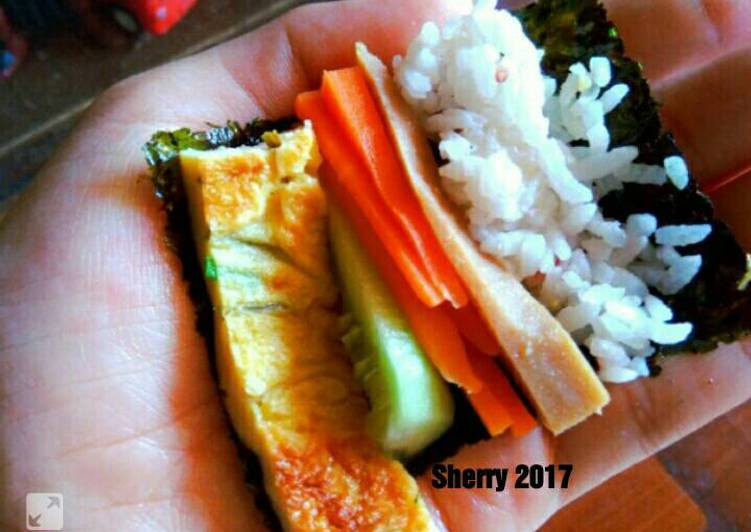 resep makanan Simple Sushi