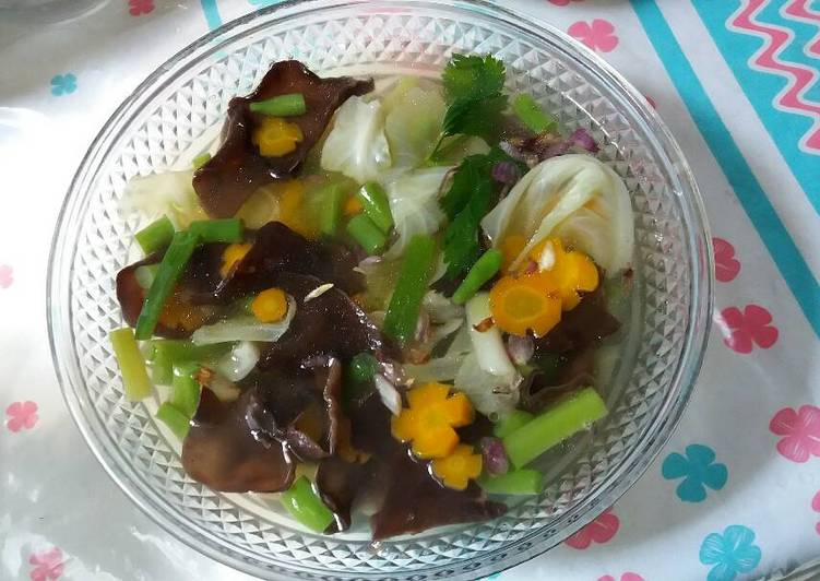 resep masakan Sop Jamur Kuping