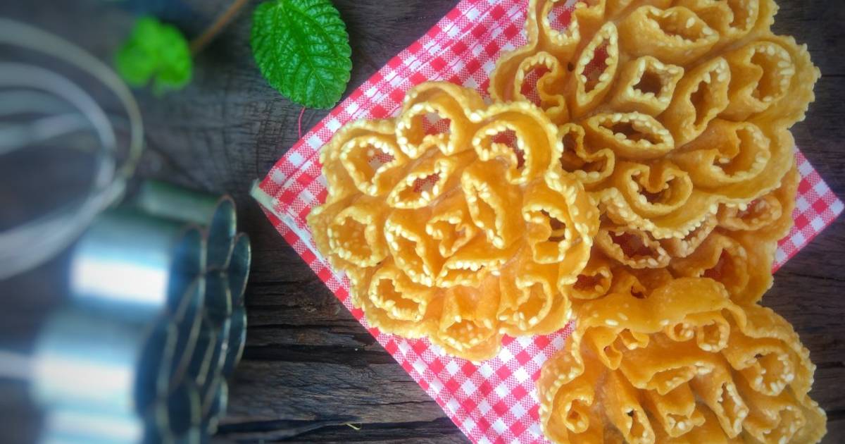 175 resep kue kembang goyang enak dan sederhana - Cookpad