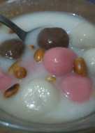 Tang Yuan (mirip ronde...atau mochi...) ðŸ˜‚ðŸ˜‚