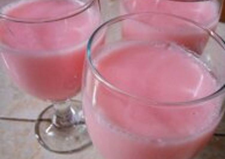 gambar untuk resep Puding Silky Strawberry