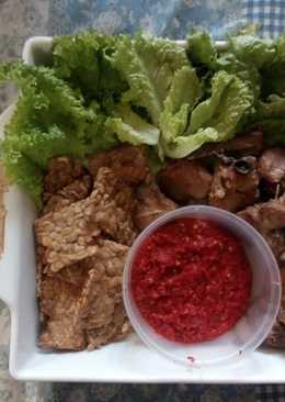 Ayam goreng sambal terasi super pedasss