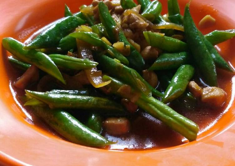 Tumis Buncis Ayam eenaak... 😋