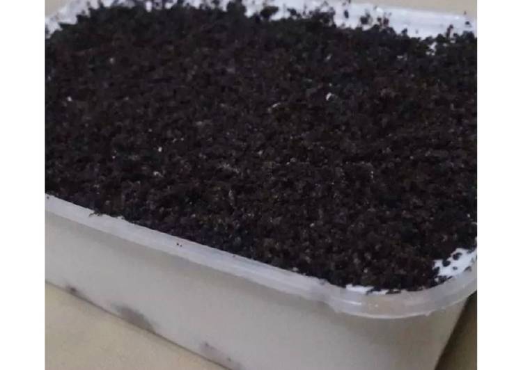 bahan dan cara membuat Ice cream pondan vanila oreo