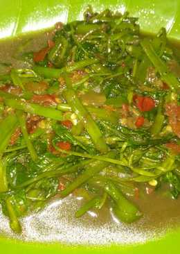 Tumis kangkung balacan