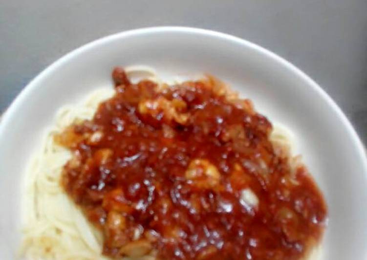 resep lengkap untuk Spaghetti Blogones rumahan