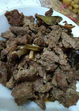 Lapis daging sapi