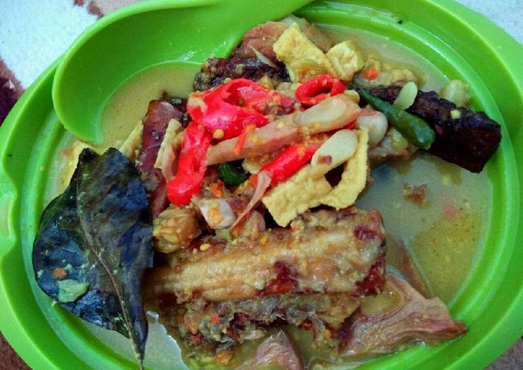 resep masakan Ikan pari (iwak pe) dan gori kuah santan