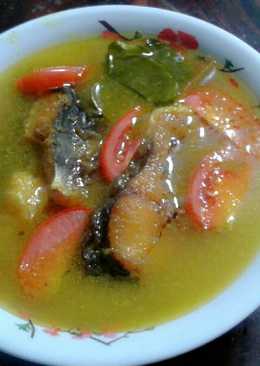 Ikan patin bumbu kuning