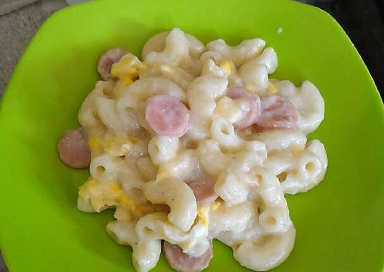 resep lengkap untuk Macaroni scrambled egg sausage with cheese