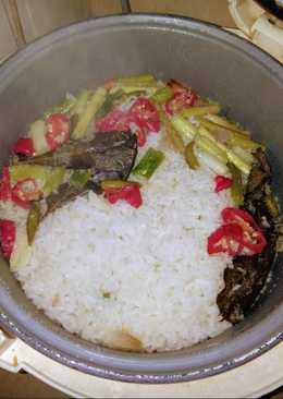 Nasi liwet ikan cucut