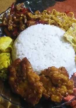 Nasi uduk/nasi gurih magicom