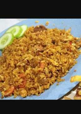 Nasi Goreng Sosis Telur