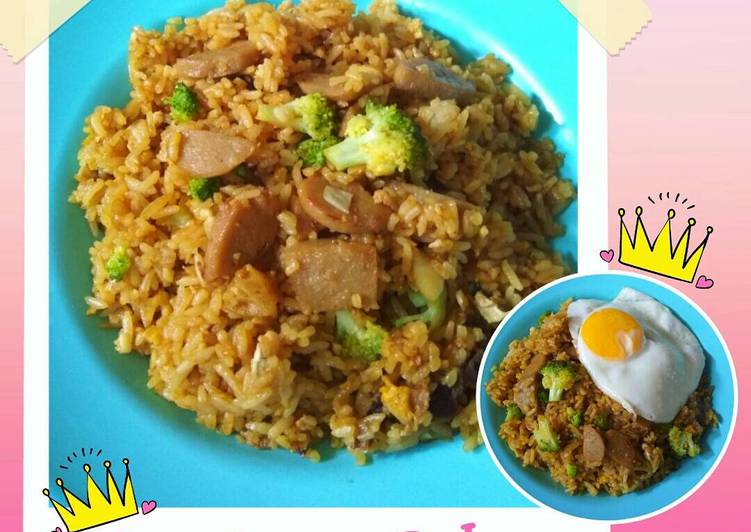  Resep Nasi Goreng Bakso  Praktis oleh Merlita Natalia Cookpad