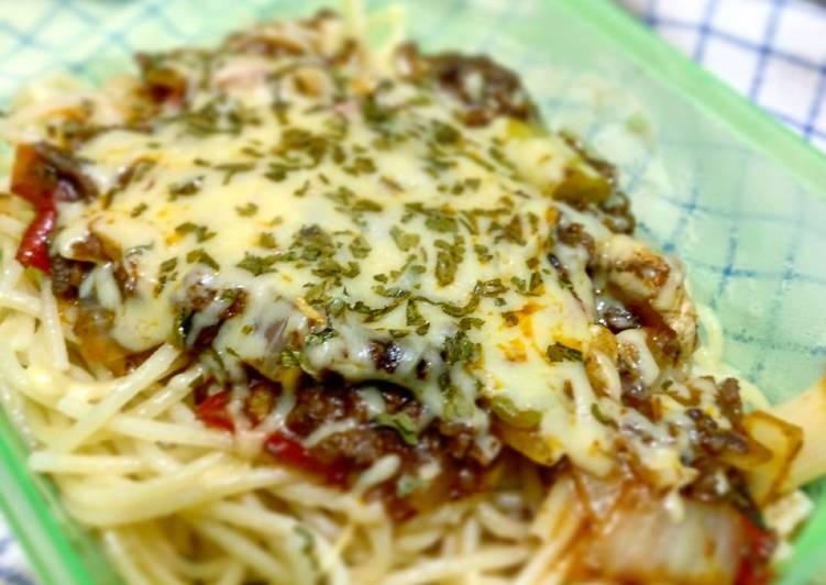 bahan dan cara membuat Spagethi bolognaise keju leleh ala bujang