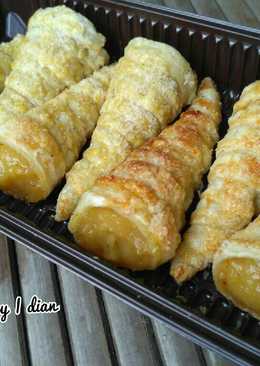 Horn Pastry with Vla susu / Kue Cumcum ðŸ˜„ (Kreasi Pastry)