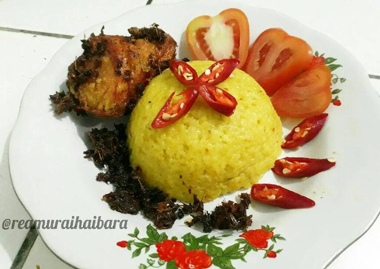 resep masakan Nasi Kuning (Ricecooker)